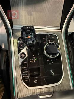 بي ام دبليو 8 الفئة